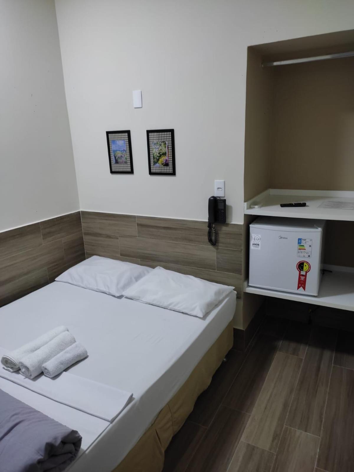 Avenida Hotel De Resende Eksteriør billede